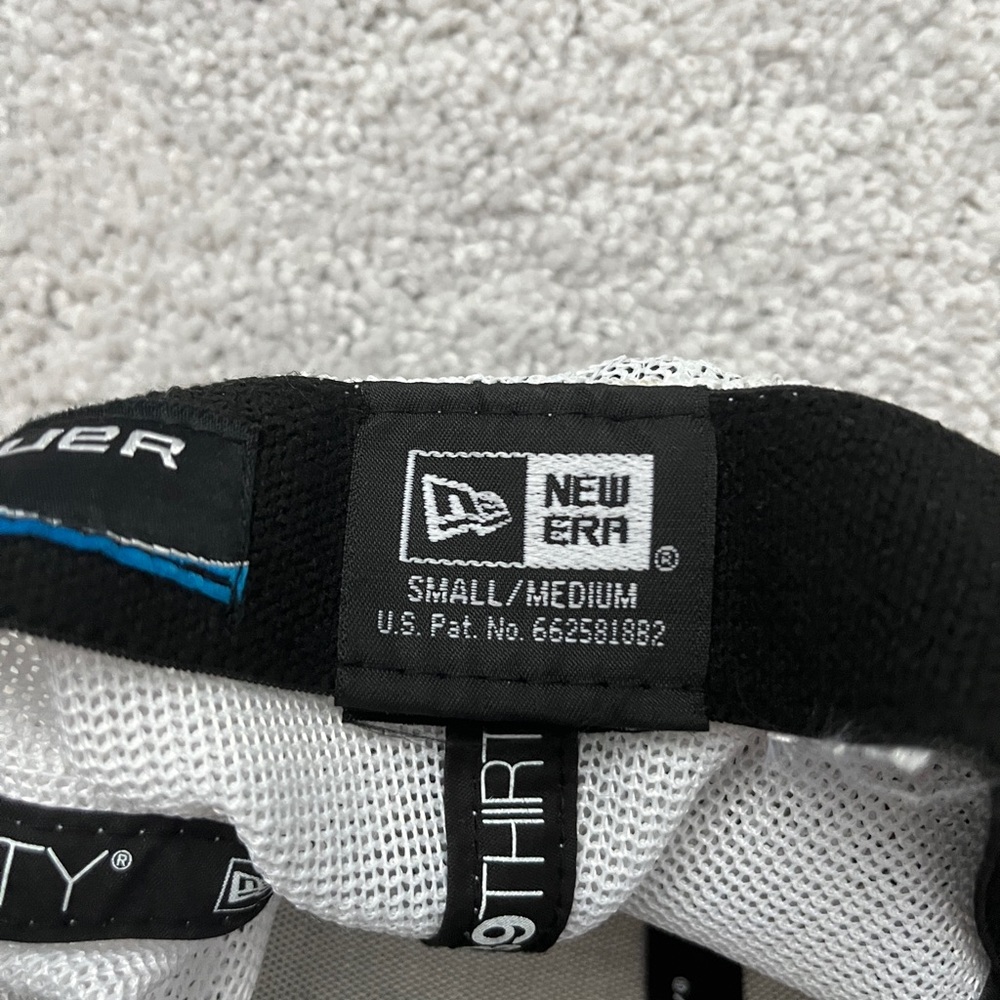 White Small/Medium Bauer Hat
